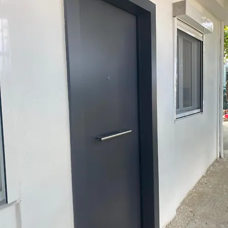 G&d Apartment *
